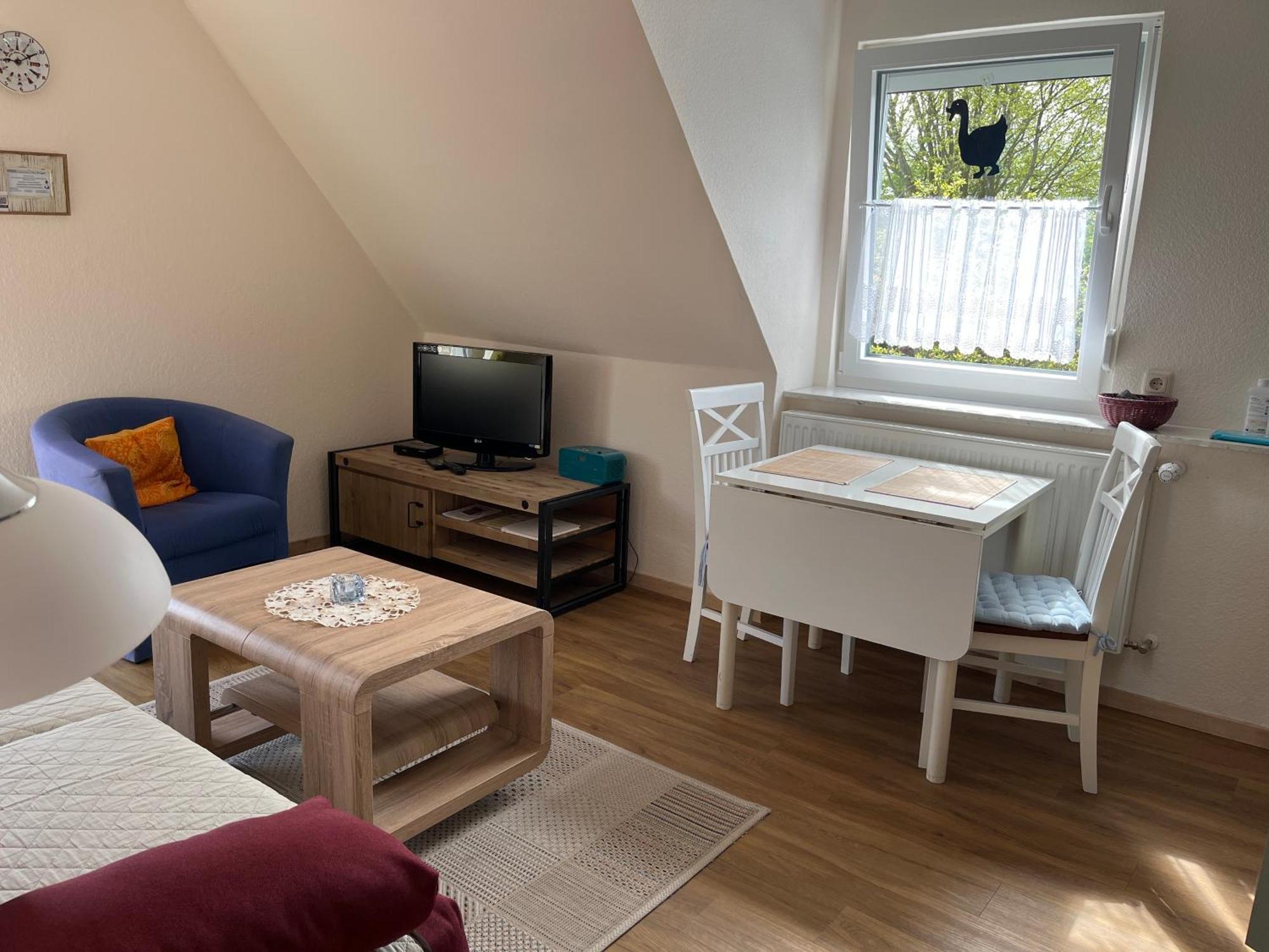 אסנס Wohnung 2 Mit Balkon- Haus Annegrete מראה חיצוני תמונה