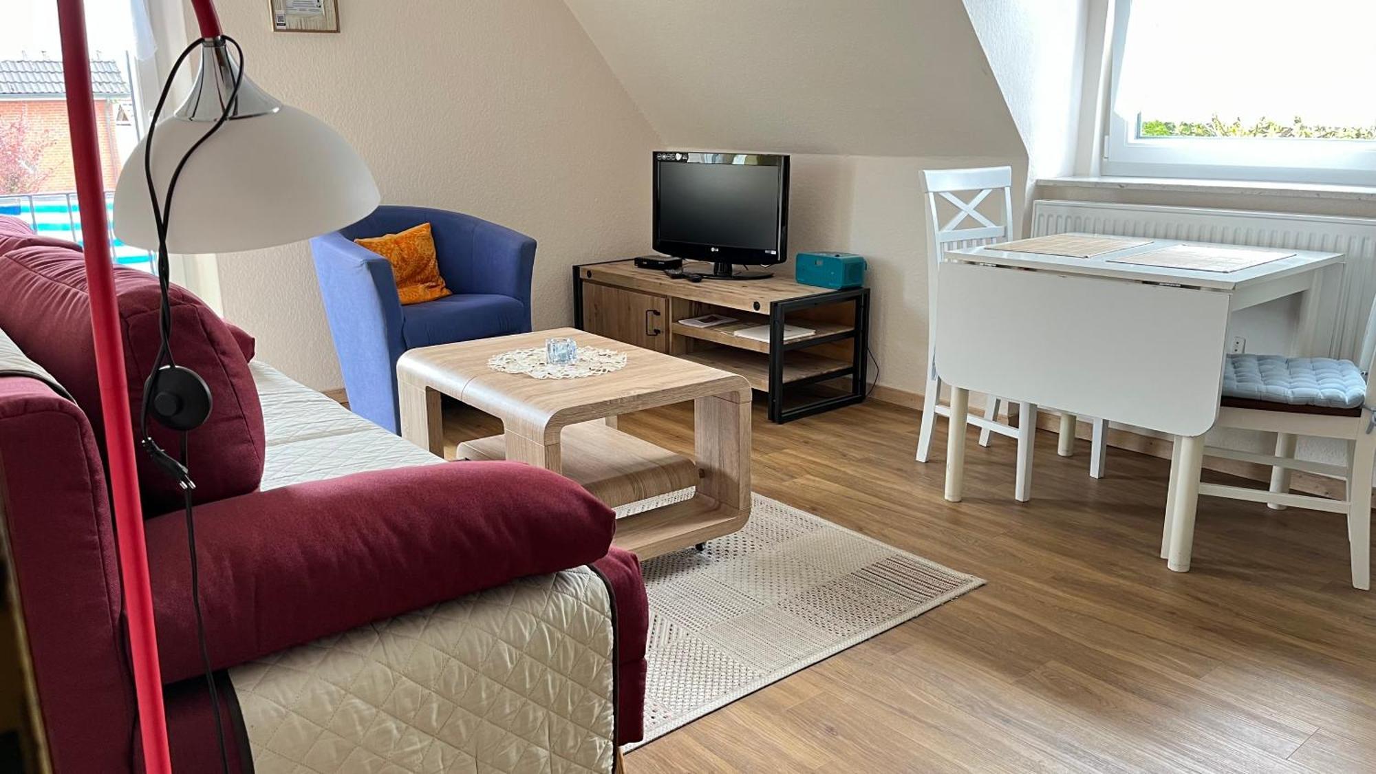 אסנס Wohnung 2 Mit Balkon- Haus Annegrete מראה חיצוני תמונה