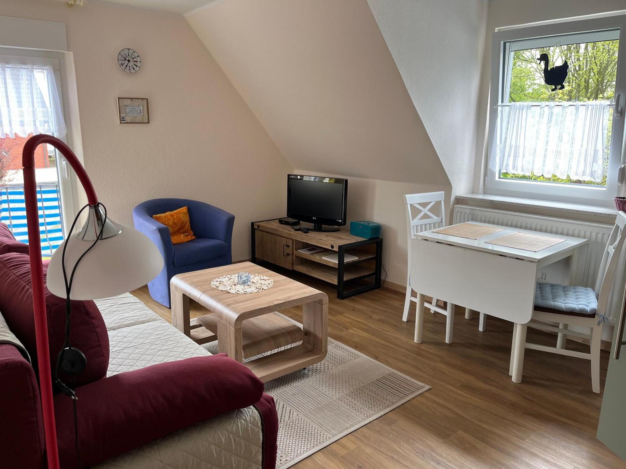 אסנס Wohnung 2 Mit Balkon- Haus Annegrete מראה חיצוני תמונה