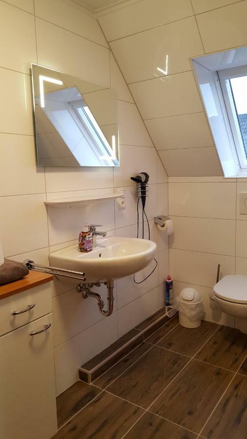 אסנס Wohnung 2 Mit Balkon- Haus Annegrete מראה חיצוני תמונה